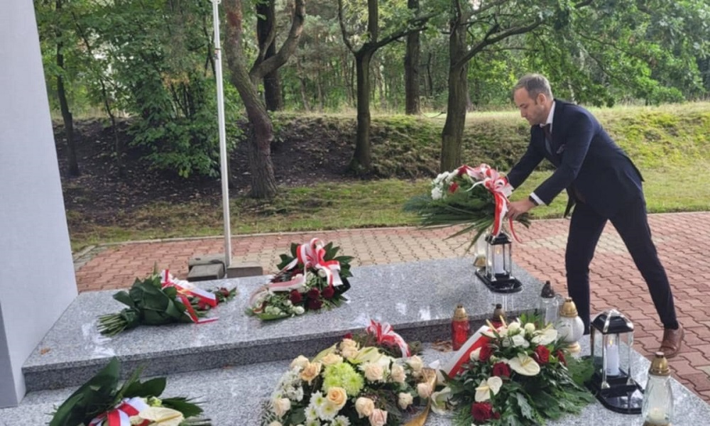 Mikołów pamięta. Hołd dla ofiar zbrodni hitlerowskiej z 17 września 1939