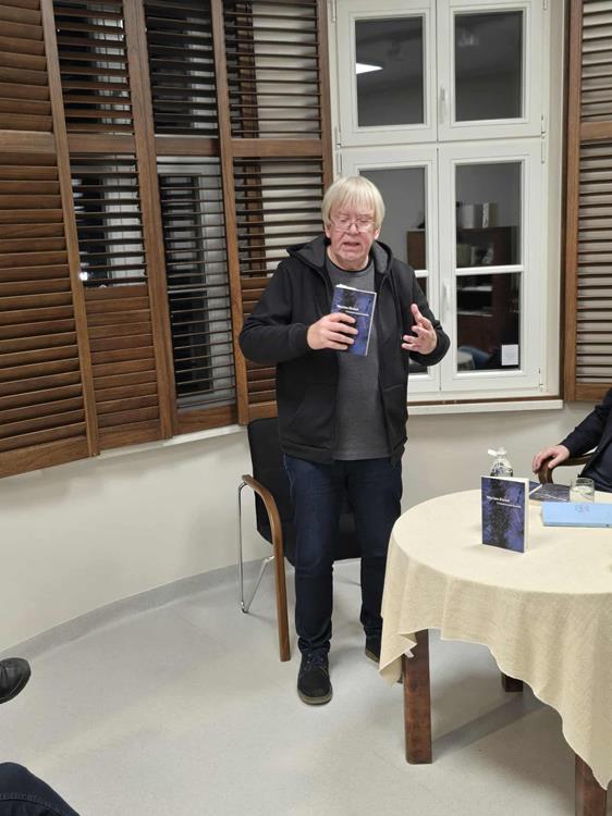 Premiera książki Mariana Kisiela w Mikołowie. Publiczność dopisała - fotoreportaż