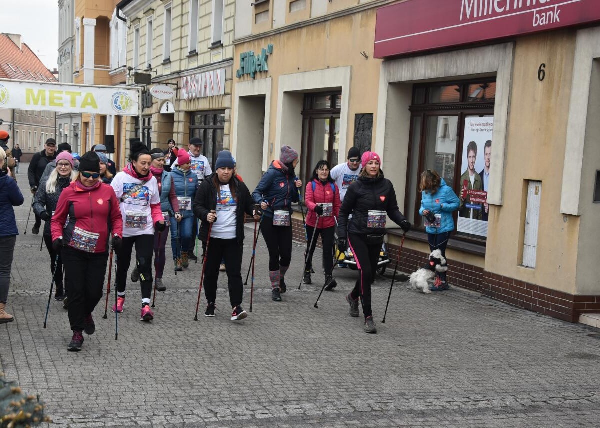 WOŚP zagrała w Powiecie Mikołowskim! Biegi, warsztaty i koncerty w Mikołowie i Łaziskach Górnych na rzecz dziecięcej onkologii i hematologii / fot. Aktualności Powiatu Mikołowskiego