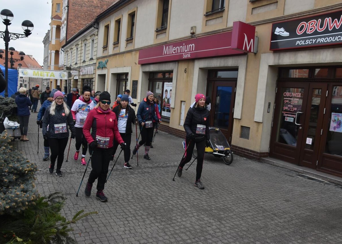 WOŚP zagrała w Powiecie Mikołowskim! Biegi, warsztaty i koncerty w Mikołowie i Łaziskach Górnych na rzecz dziecięcej onkologii i hematologii / fot. Aktualności Powiatu Mikołowskiego