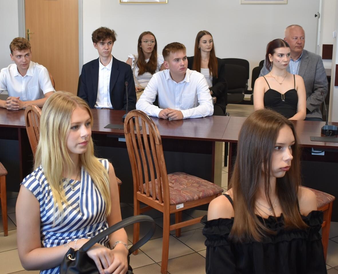 Wręczenie Stypendiów Starosty Mikołowskiego / fot. Aktualności Powiatu Mikołowskiego