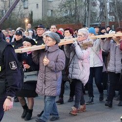 Droga Krzyżowa z Bazyliki św. Wojciecha