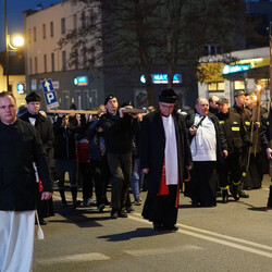 Droga Krzyżowa z Bazyliki św. Wojciecha