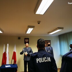 Sześciu nowych policjantów w garnizonie mikołowskim