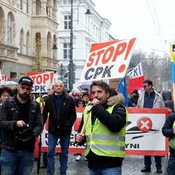 Protest przeciw CPK/KDP