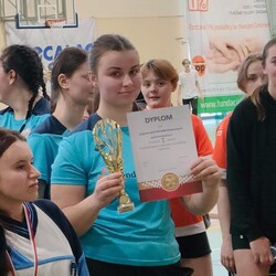 Powiatowy turniej koszykówki szkół średnich