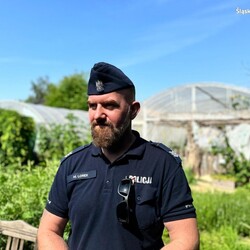 Wakacyjna profilaktyka mikołowskich dzielnicowych