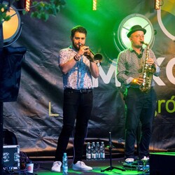 BUM BUM ORKeSTAR