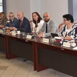 Sesja absolutoryjna - maj