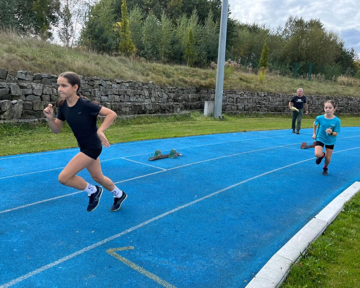 Zakończyły się pierwsze etapy 31. edycji Czwartków Lekkoatletycznych, które odbyły się 3 i 10 października na terenie kompleksu sportowo-rekreacyjnego MOSiR Mikołów /