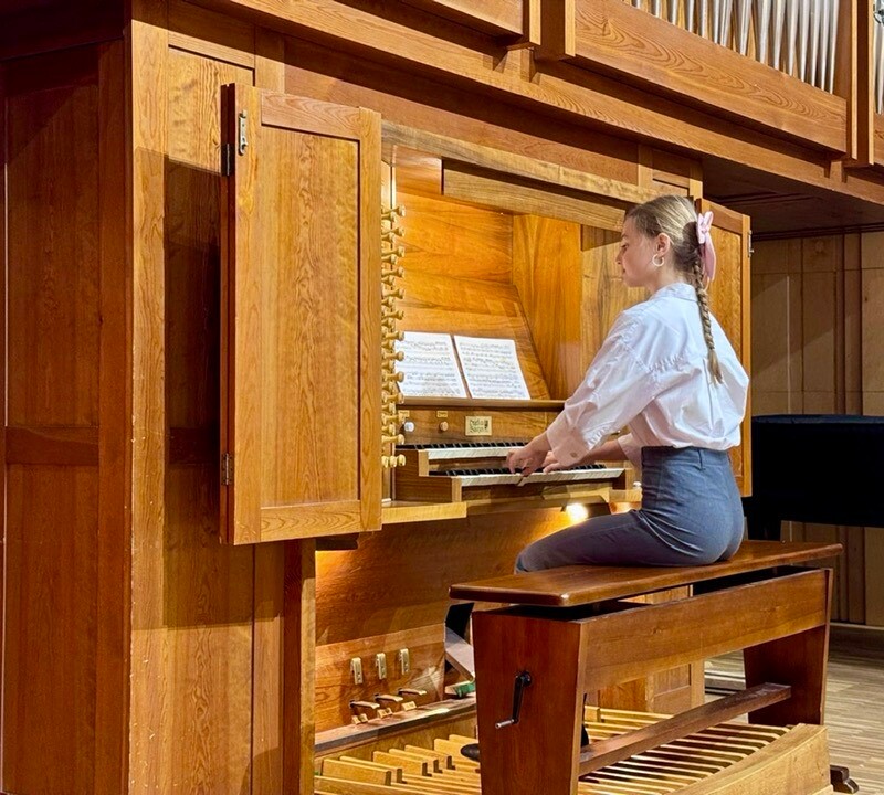 Agata Żogała wśród najlepszych organistów na VII Transgranicznym Konkursie Organowym
