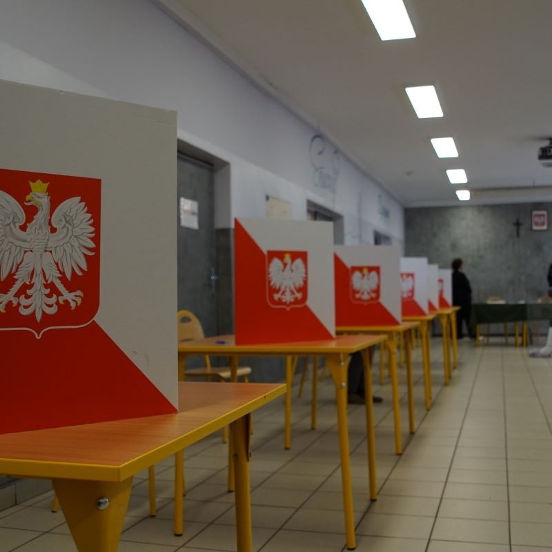 [Aktualizacja] PKW podało frekwencję w II turze wyborów prezydenckich na godzinę 17:00!