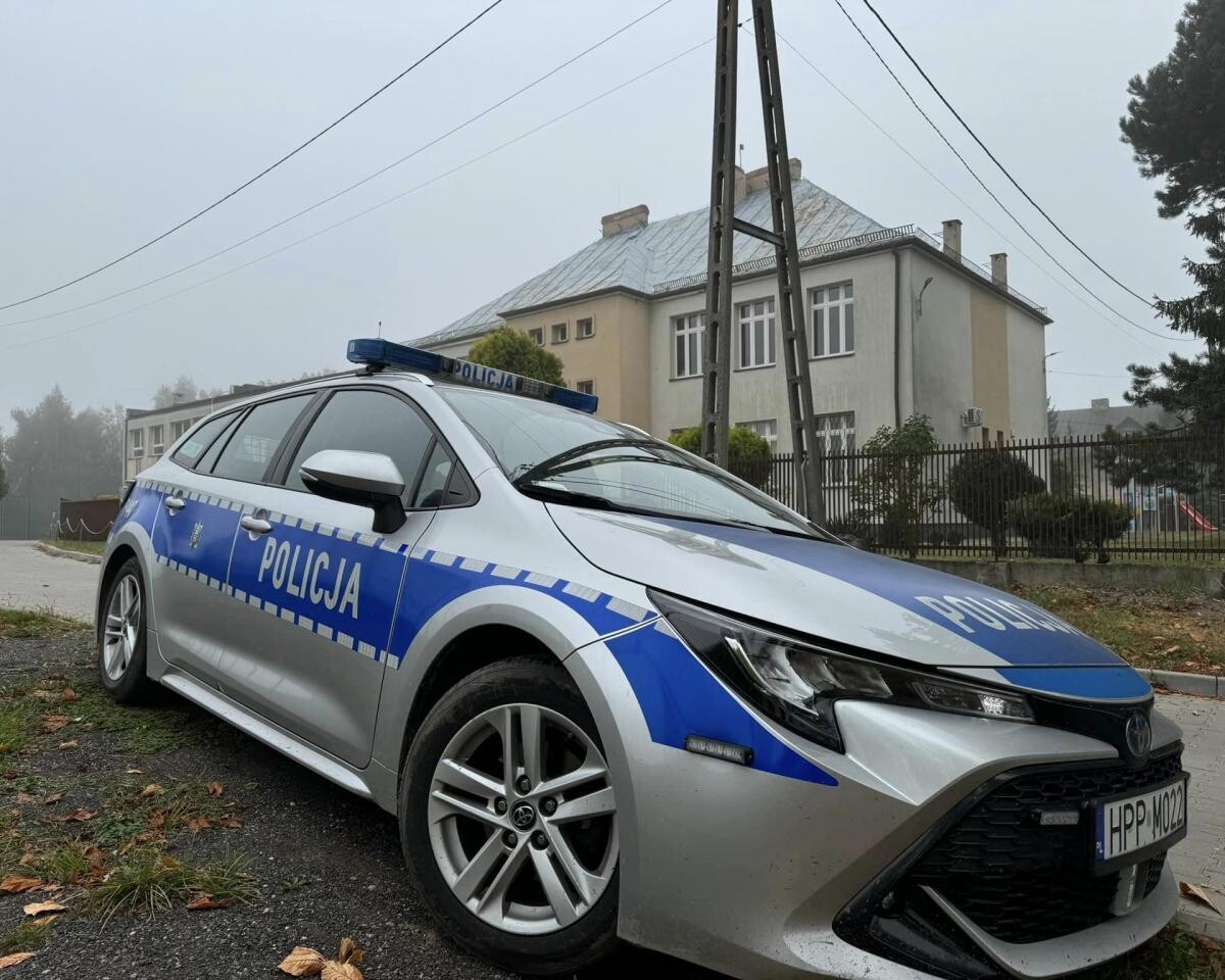 Wraz z początkiem nowego roku szkolnego, mikołowscy policjanci rozpoczęli dziś działania pod nazwą „Bezpieczna droga do szkoły” / fot. KPP Mikołów
