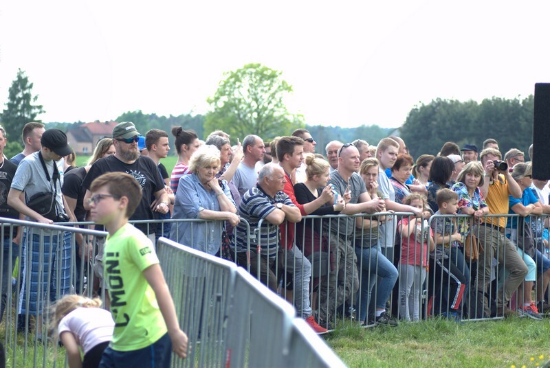 Jubileuszowa XV edycja "Bitwy Wyrskiej - Bój o Gostyń 2019" za nami. Odbyła się w sobotę, 25 maja 2019 roku w Gostyni, w gminie Wyry, w okolicy ulicy Tęczowej, czyli na historycznych polach w pobliżu Pomnika Pamięci Żołnierzy Września 1939 r.