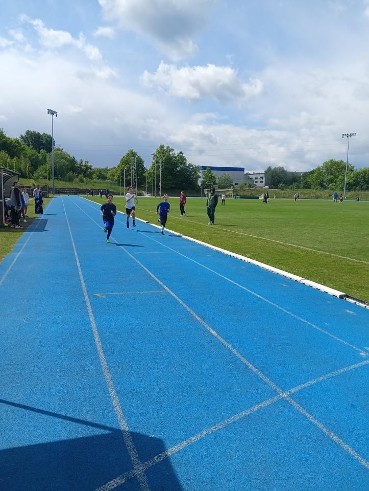 Mikołów zaprasza na Finał Miejski XXXI edycji Czwartków Lekkoatletycznych / fot. MOSiR Mikołów