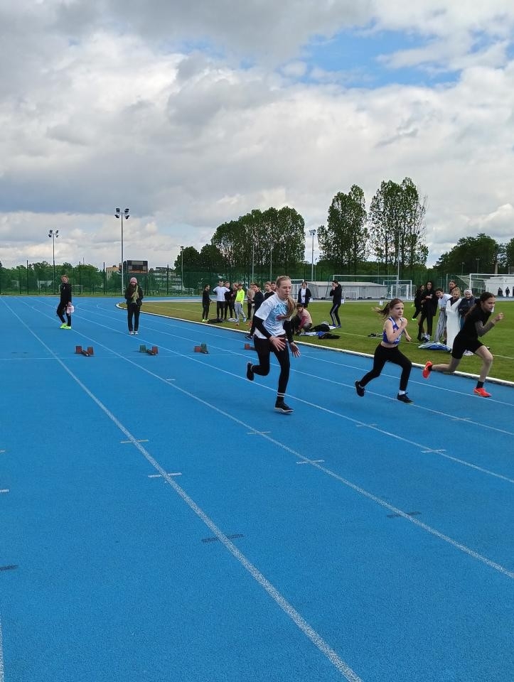 Mikołów zaprasza na Finał Miejski XXXI edycji Czwartków Lekkoatletycznych / fot. MOSiR Mikołów
