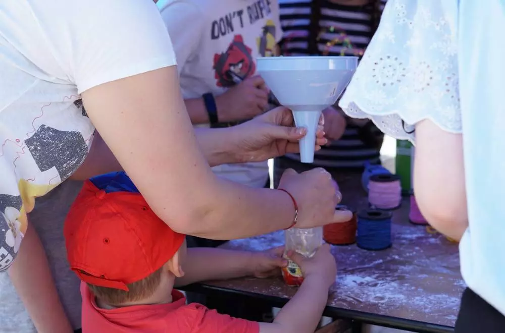 25 kwietnia obchody Światowego Dnia Autyzmu zakończyła w Mikołowie specjalna impreza Zapal się na niebiesko dla autyzmu. Na rynku moc atrakcji, a dzieciaki bawiły się świetnie!