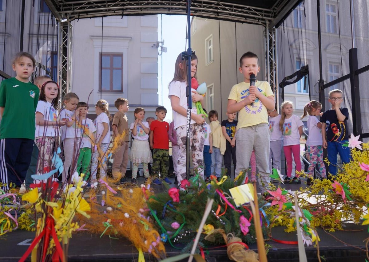 Na mikołowskim Rynku odbyła się VI edycja Festiwalu Obrzędów i Zwyczajów / fot. MDK Mikołów