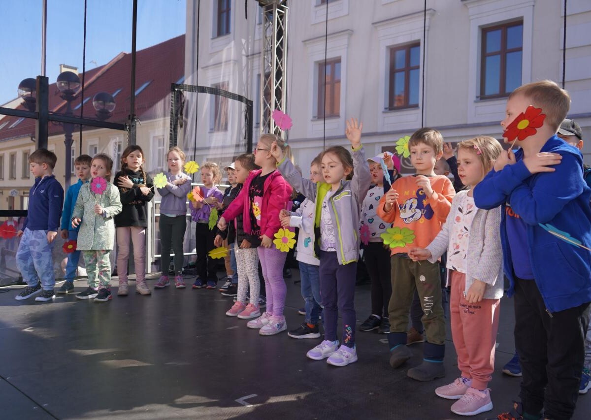 Na mikołowskim Rynku odbyła się VI edycja Festiwalu Obrzędów i Zwyczajów / fot. MDK Mikołów