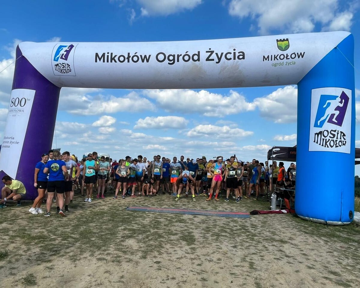 Mikołów Hołda Run 2024: Wielki sukces i wyzwanie dla biegaczy [FOTO] / fot. MOSiR Mikołów, STS Biegaton Mikołów.