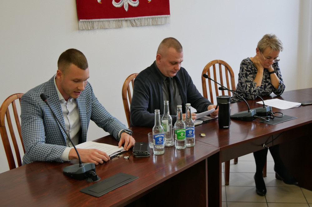 Interwenci kryzysowi otrzymali certyfikaty/fot. Aktualności Powiatu Mikołowskiego [FB]