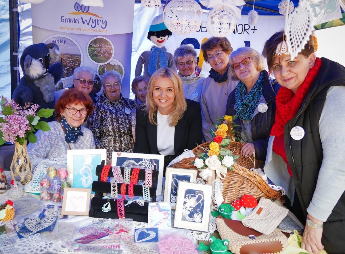 IV Festiwal Aktywności Senioralnej i III Targi Senioralne w Ornontowicach połączyły pokolenia / fot. Aktualności Powiatu Mikołowskiego