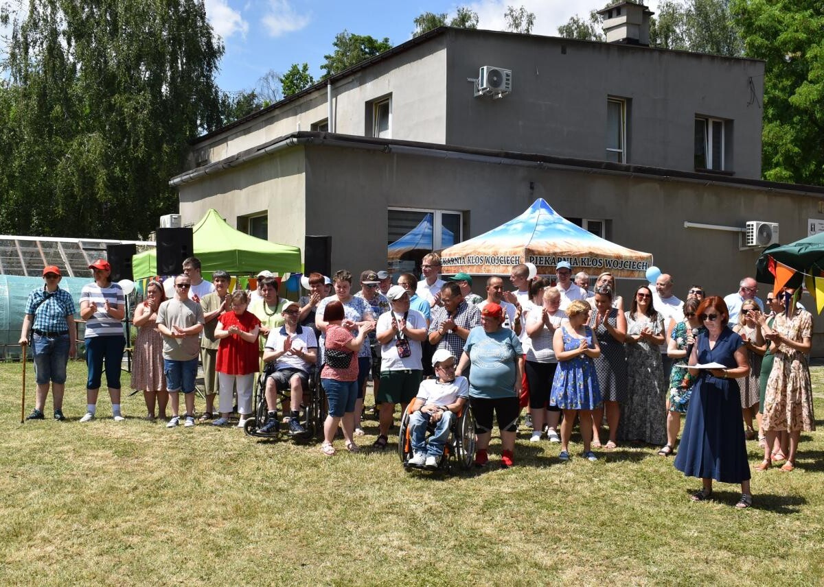 Warsztaty Terapii Zajęciowej PSONI koło Mikołowa świętują 30-lecie / fot. UM