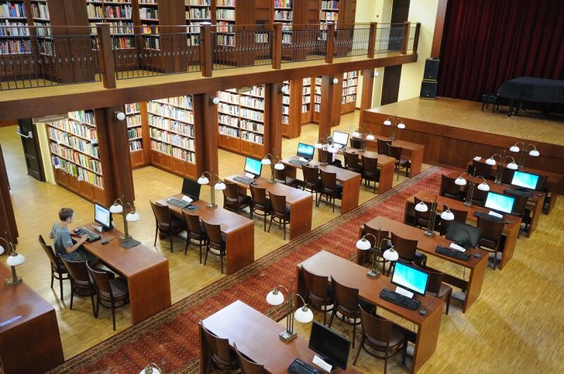 Miejska Biblioteka Publiczna 3
