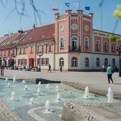 Miko&#322;ów: Urz&#261;d Miasta b&#281;dzie nieczynny 2 maja