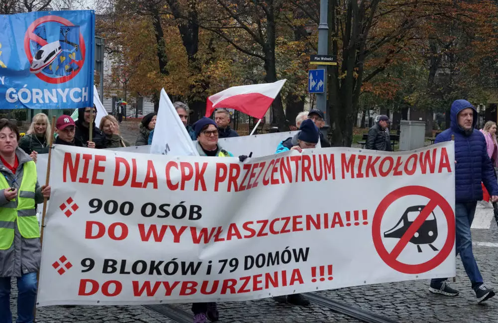 Mikołowianie i mieszkańcy powiatu mikołowskiego licznie stawili sie na proteście