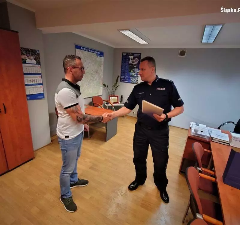 Mikołowska Policja dziękuje za zatrzymanie pijanego kierowcy