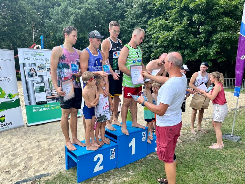 Mistrzostwa Mikołowa w siatkówce plażowej za nami. MOSiR podsumował sportowe wydarzenie