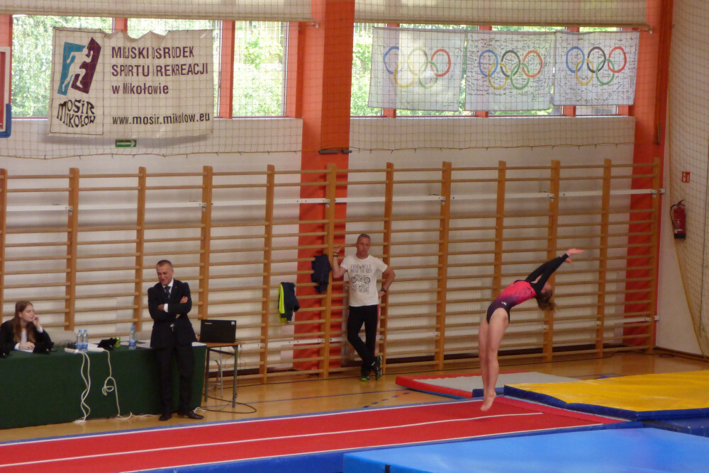 Mistrzostw Polski Seniorów w skokach na trampolinie, ścieżce i podwójnej mini-trampolinie/fot. MOSiR Mikołów