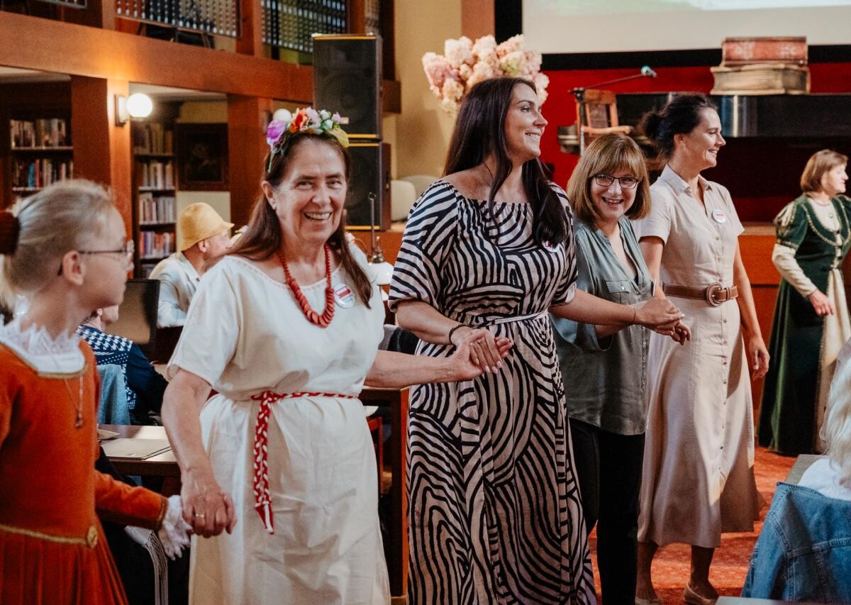 Narodowe Czytanie w Mikołowie za nami / fot. Birdabo Studio