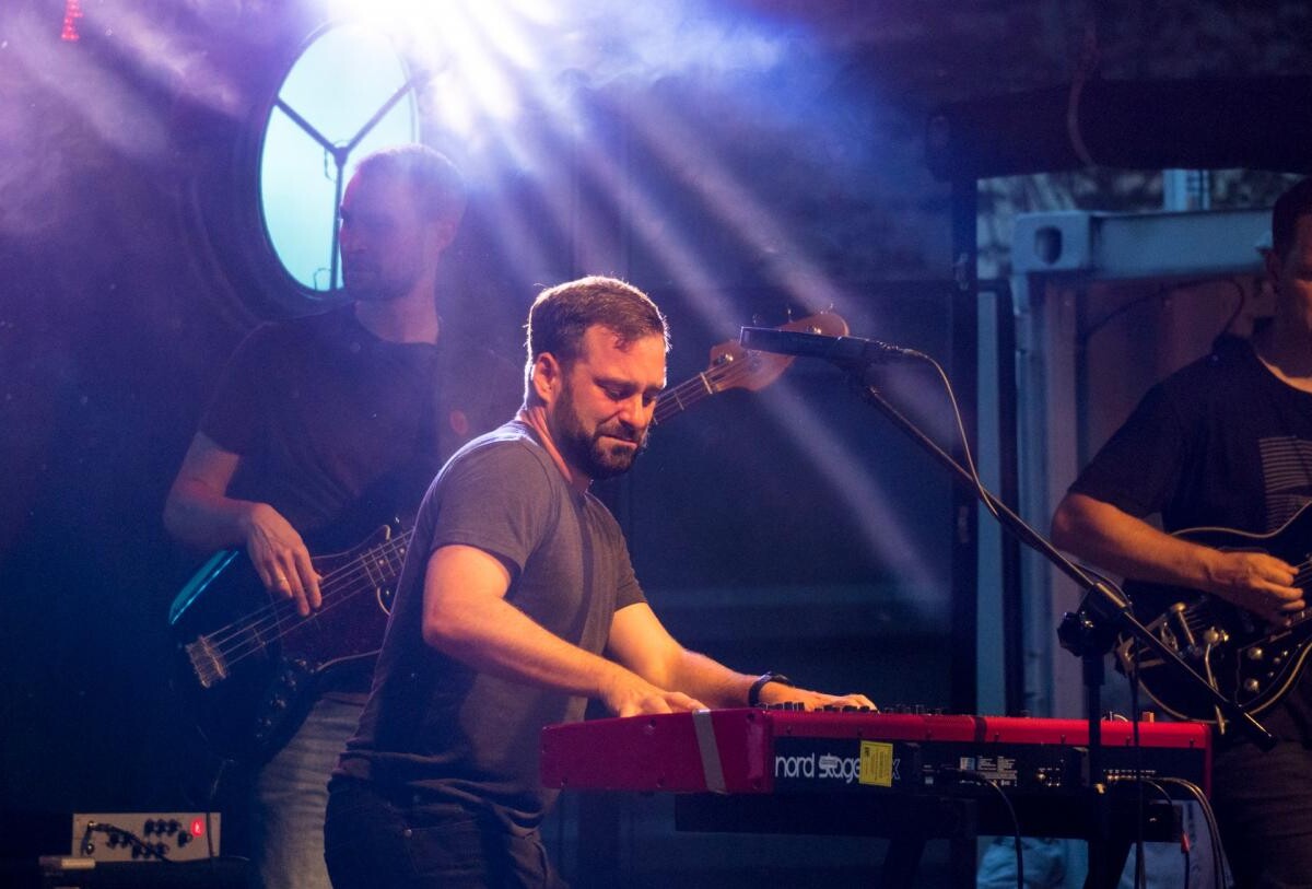 Miniony piątek był niezapomnianym wieczorem dla wszystkich miłośników muzyki, którzy zgromadzili się na koncercie Nat Osborn Band w Mikołowie / fot. EmK4