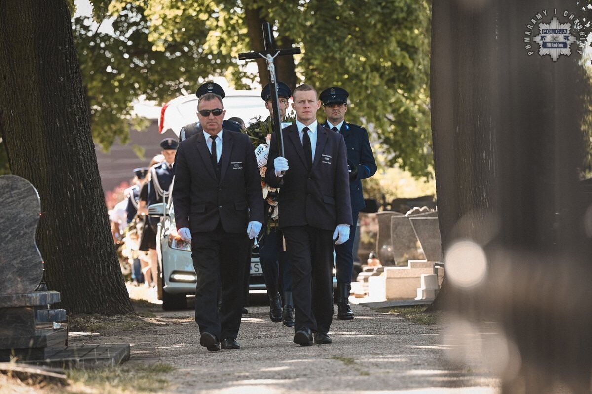 Ostatnie pożegnanie podkom. Dariusza Stypuły / fot. KPP Mikołów