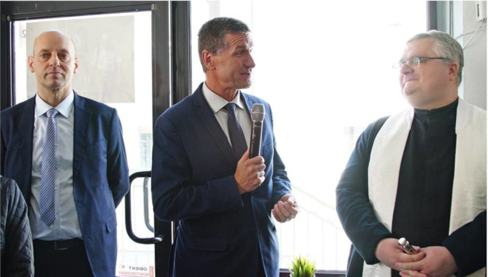 Tłumy mikołowian na otwarciu Klubu Seniora na Osiedlu Mickiewicza. Tu od kwietnia będzie biło serce najstarszych mieszkańców Mikołowa. Na inauguracji klubu pojawili się przedstawiciele władz Mikołowa i miejscy radni.