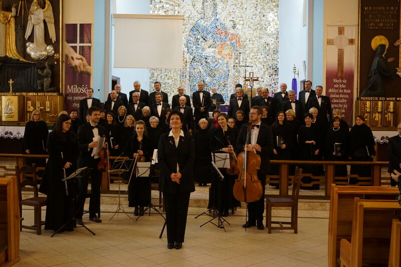 Pasyjne rozważania z Chórem Harmonia