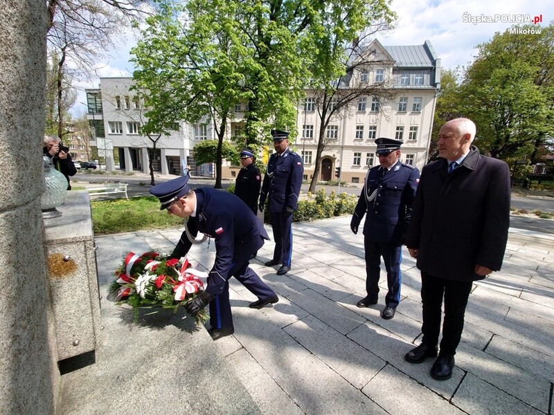 Policjanci uczcili 101. rocznicę wybuchu III Powstania Śląskiego