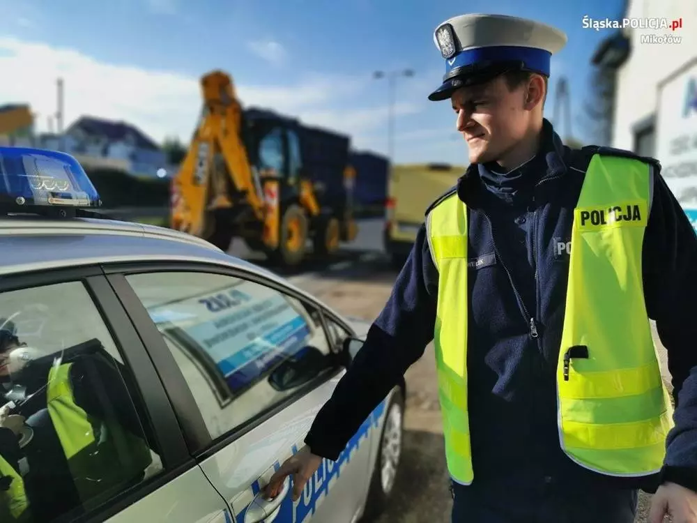 Policyjny dron obserwował zachowanie kierowców w Mikołowie / fot. KPP Mikołów
