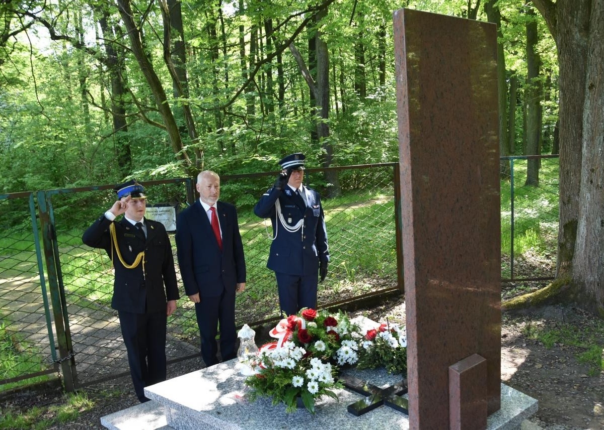 3 maja w powiecie mikołowskim oddano hołd uczestnikom Powstań Śląskich / fot. Aktualności Powiatu Mikołowskiego