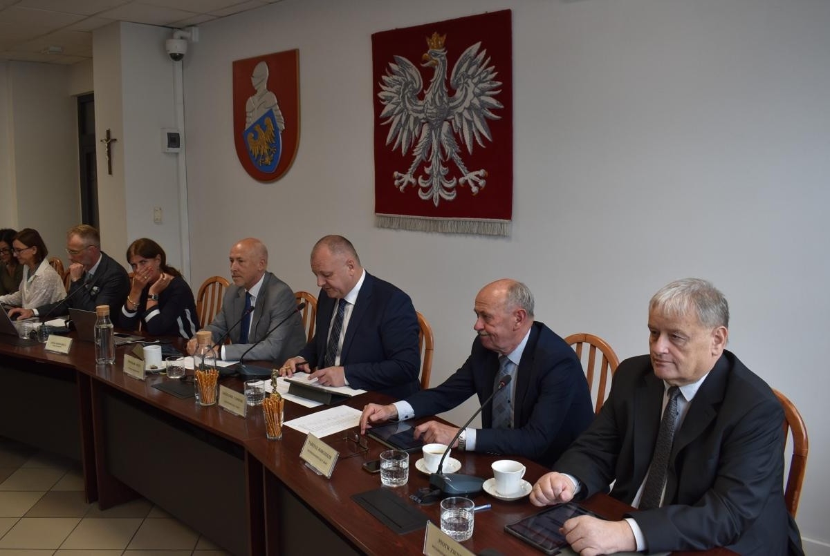 28 maja 2025 r. odbyła się absolutoryjna sesja Rady Powiatu Mikołowskiego / fot. Aktualności Powiatu Mikołowskiego