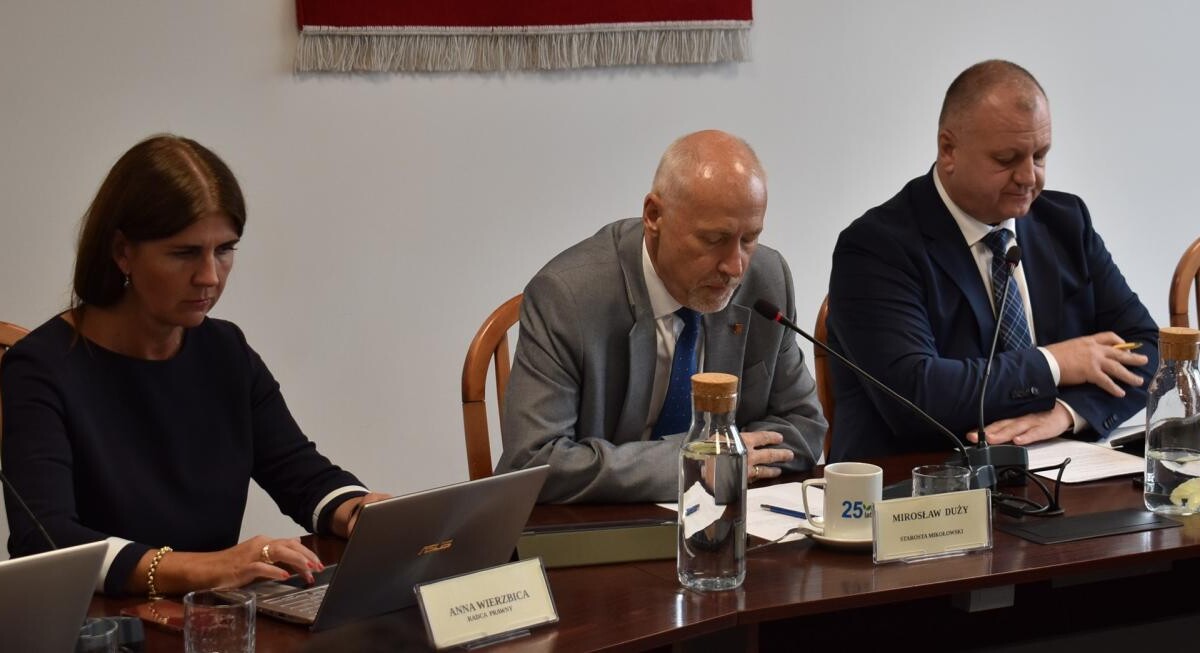 28 maja 2025 r. odbyła się absolutoryjna sesja Rady Powiatu Mikołowskiego / fot. Aktualności Powiatu Mikołowskiego