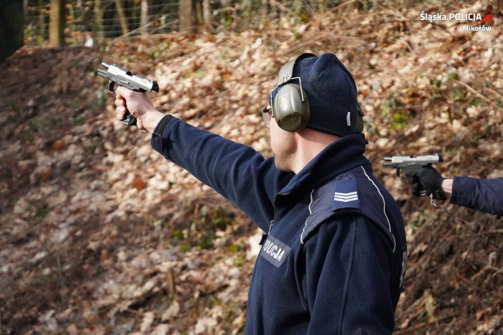 Trening strzelecki mikołowskiej policji/fot. KPP Mikolów