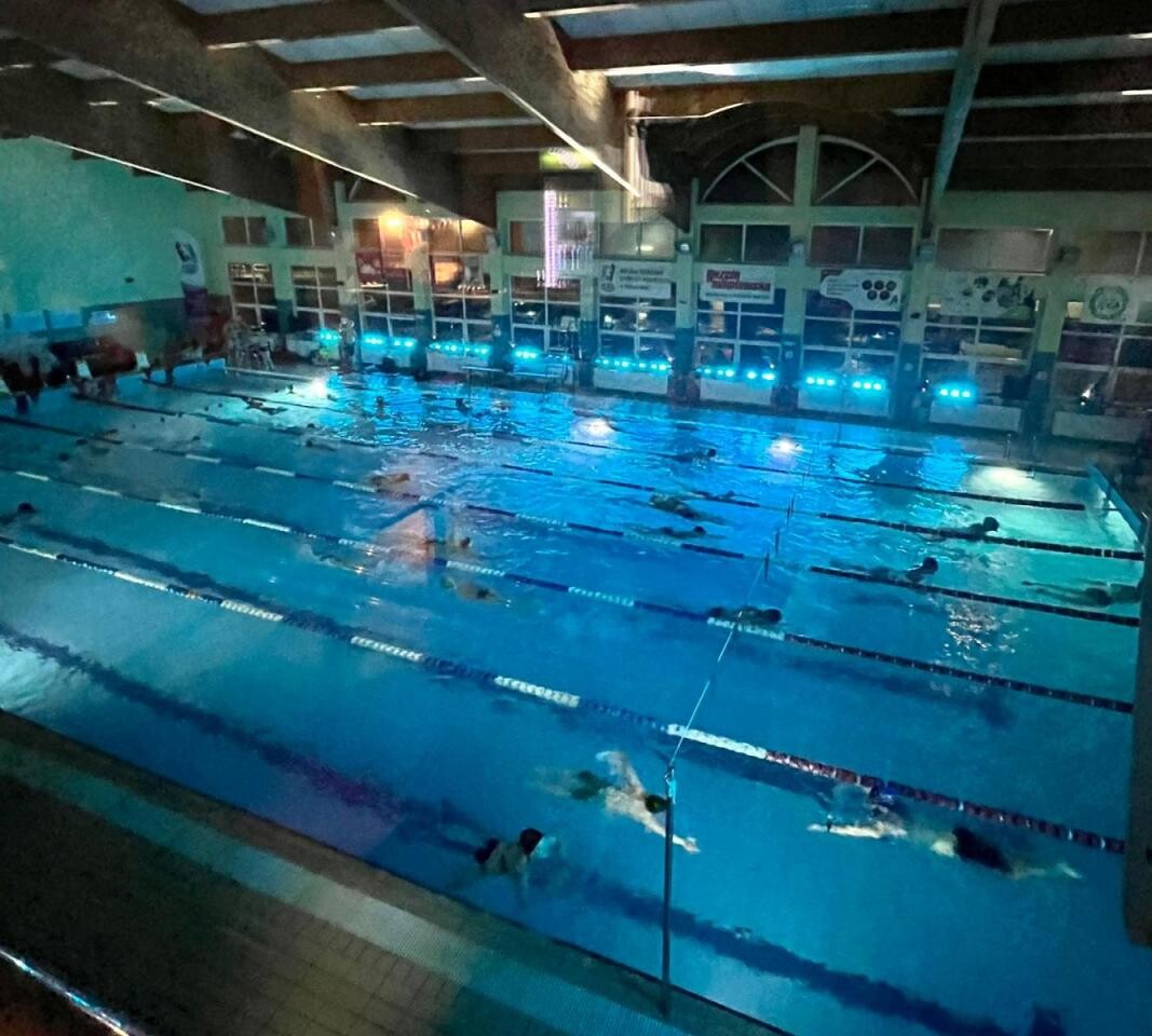 2 i 3 marca br. w mikołowskiej Krytej Pływalni „Aqua Plant” odbyła się kolejna edycja „Mikołowskiego 24 godzinnego Maratonu pływackiego” / fot. MOSir Mikołów