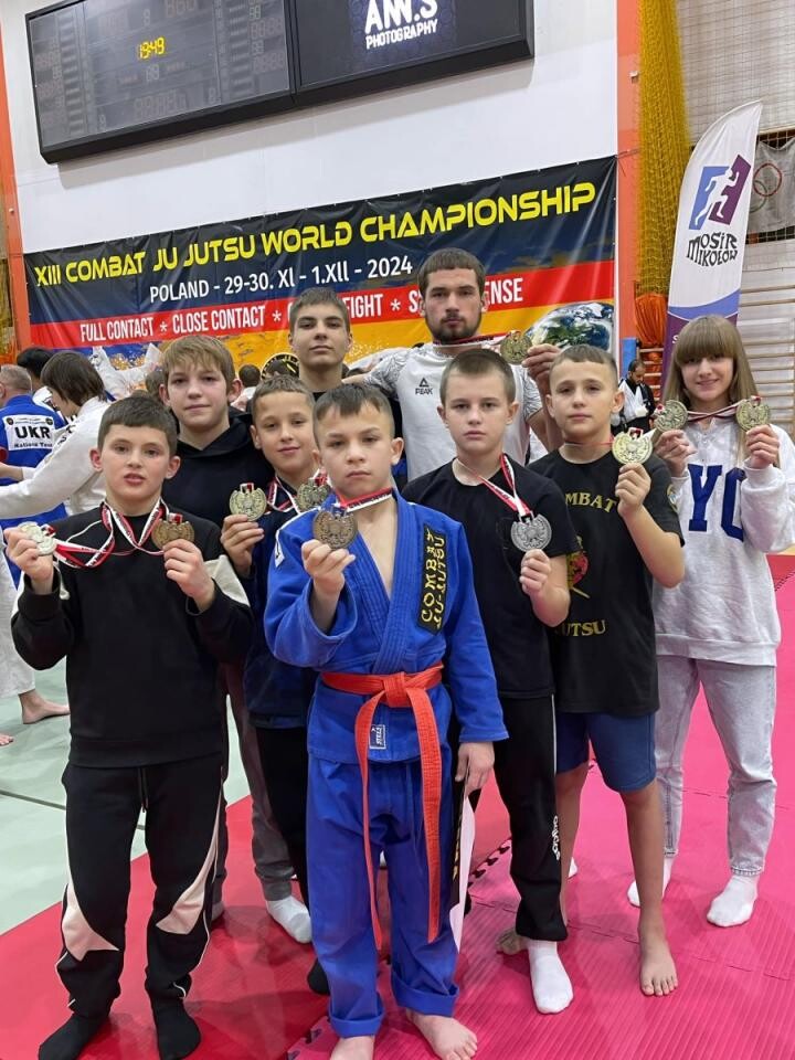 W dniach 28 listopada – 1 grudnia 2024 roku Mikołów gościł najlepszych zawodników z całego świata, którzy rywalizowali w XIII Mistrzostwach Świata Combat Ju-Jutsu / fot. MOSiR Mikołów