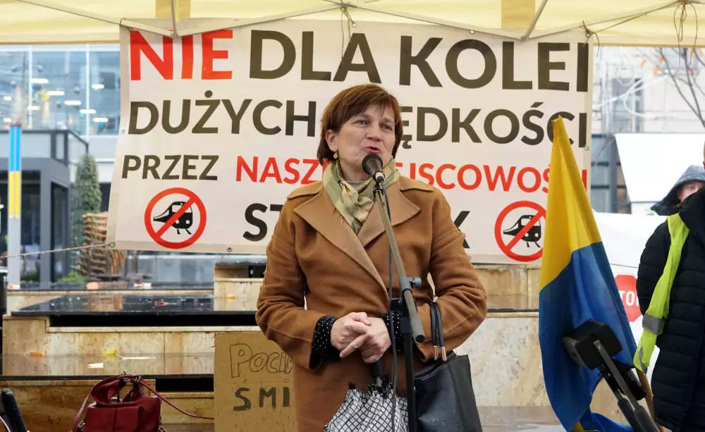 [ZDJ&#280;CIA] „Nie dla bandyckich wyw&#322;aszcze&#324;!”. Przeciwnicy CPK/KDP protestowali w Katowicach
